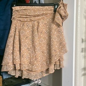 Aerie tan bandanna skirt